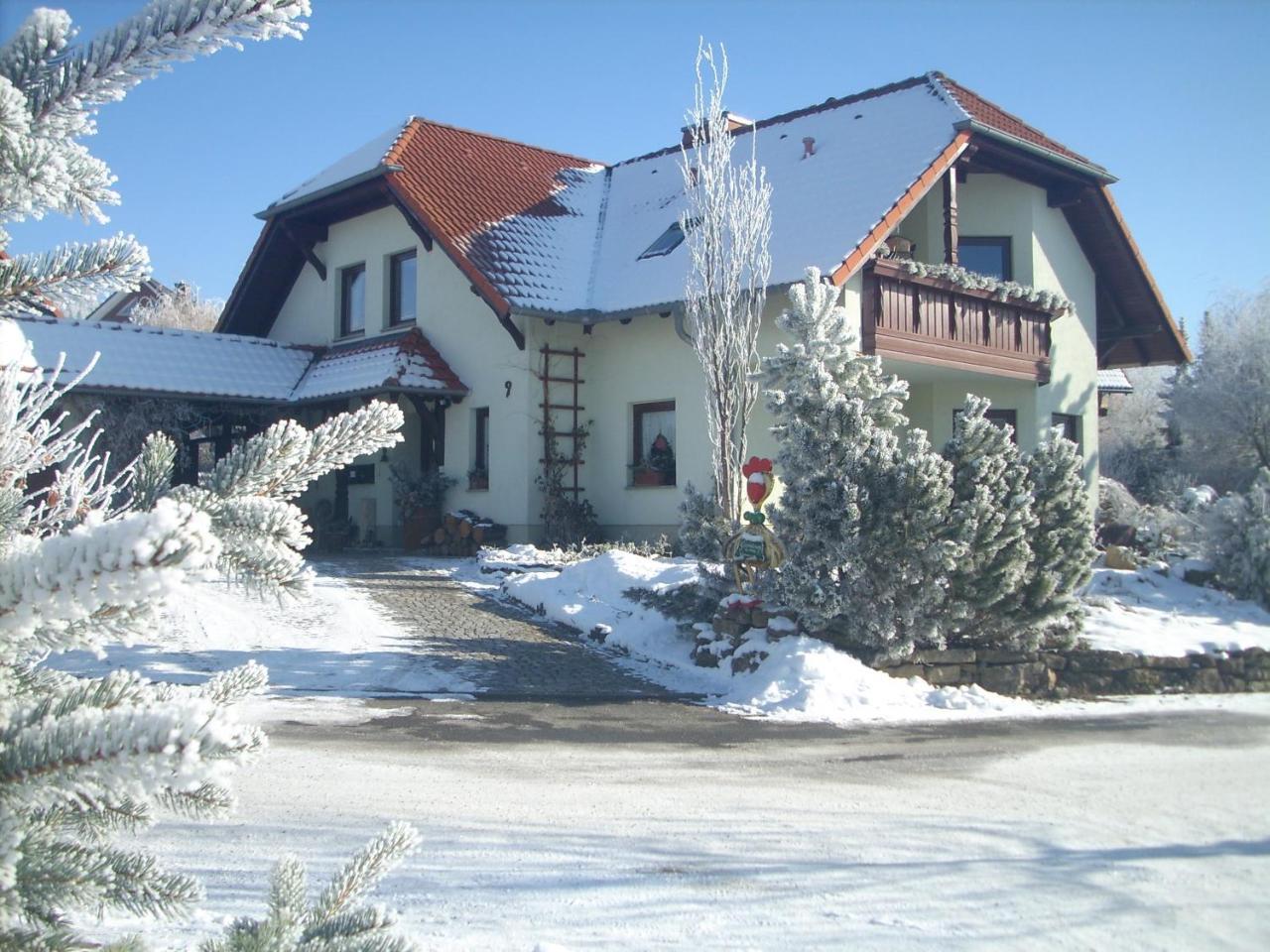 Ferienwohnungen Moritz Riechheim Екстер'єр фото