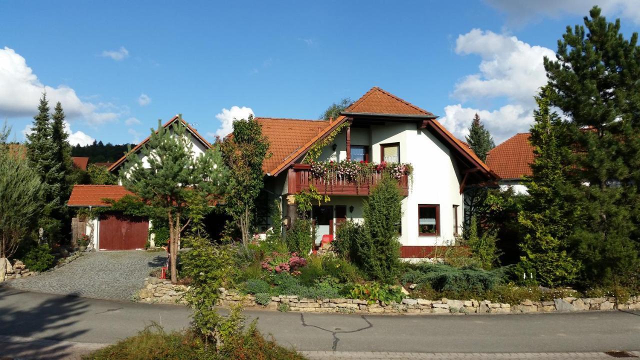 Ferienwohnungen Moritz Riechheim Екстер'єр фото